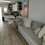 La Casa De Paseka Апартаменти Адехе