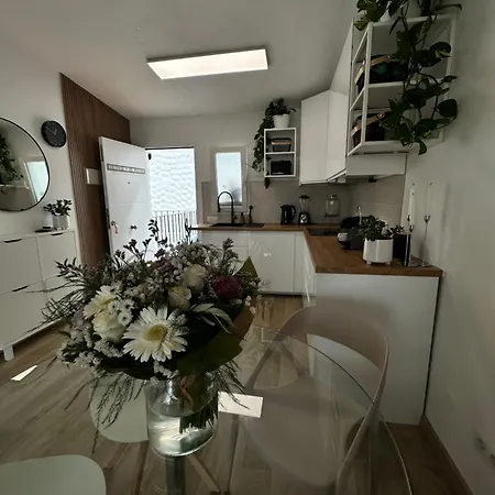 La Casa De Paseka アデヘ