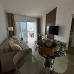 La Casa De Paseka * Адехе