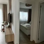 La Casa De Paseka * Адехе