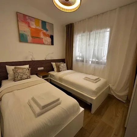 La Casa De Paseka Apartmán